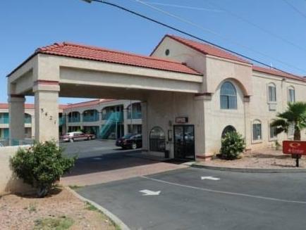 Travelodge By Wyndham Motel